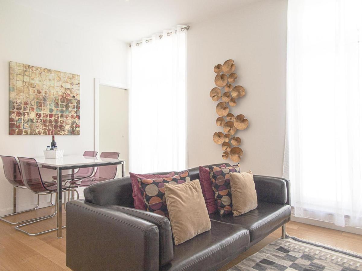 Baixa Chiado 2 Bedroom Duplex Apt With Ac Elevator Lisboa المظهر الخارجي الصورة